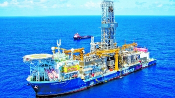 Guyana "bùng nổ" sản lượng dầu ngoài khơi