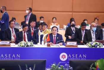 Thủ tướng tham dự Hội nghị Cấp cao ASEAN với các đối tác Trung Quốc, Hàn Quốc, LHQ