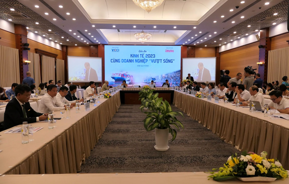Diễn đàn Kinh tế 2023: Doanh nghiệp Việt tiếp tục vượt khó