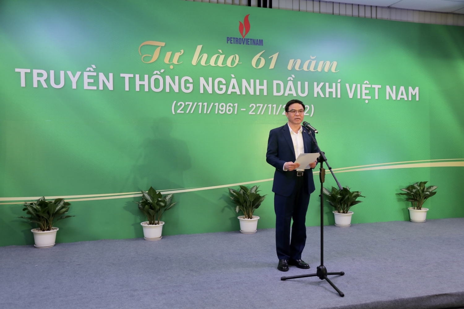 Tổng Giám đốc Tập đoàn Dầu khí Việt Nam tại Lễ kỷ niệm Ngày Truyền thống và gặp mặt các thế hệ lãnh đạo, cán bộ Tập đoàn.