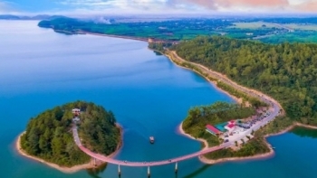 Hồ Kẻ Gỗ - Vẻ đẹp đậm hơi thở thiên nhiên nên thơ và trữ tình