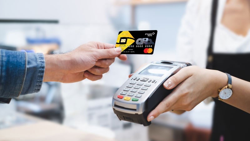 Hoàn 100.000 đồng cho khách hàng khi thanh toán qua thẻ tín dụng PVcomBank