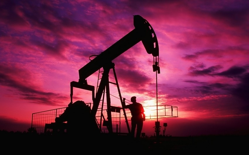 Giá dầu của Azerbaijan quay đầu lao dốc