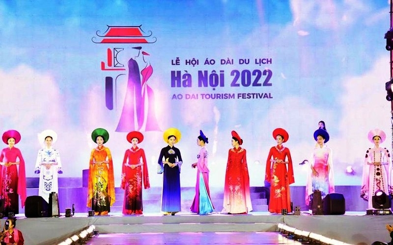 Hà Nội quảng bá văn hoá, kích cầu du lịch qua lễ hội áo dài