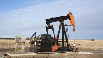 Giá dầu của Azerbaijan đảo chiều giảm nhẹ