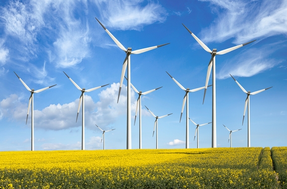Chuyển động Năng lượng bền vững tuần qua: TotalEnergies thanh lý tài sản dầu mỏ ở Kazakhstan để phát triển điện gió