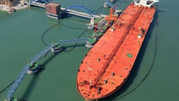 Lách lệnh trừng phạt, Nga lập đội tàu chở dầu quy mô lớn