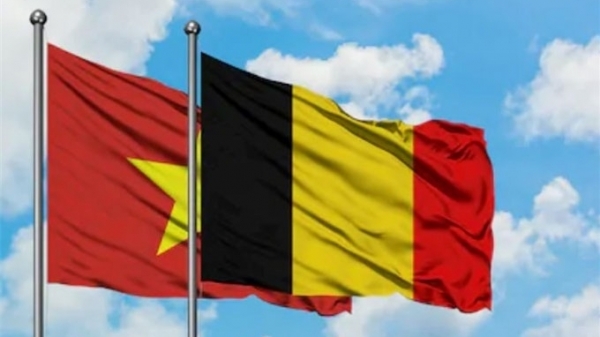 Quan hệ Việt Nam - Đức ngày càng khẳng định được sự đoàn kết, hợp tác và phát triển. Việt Nam là một thị trường tiềm năng và được các doanh nghiệp Đức quan tâm chú ý. Chúng ta tin rằng, những thành công, thành tựu trong hai nước sẽ mang lại lợi ích lớn cho cả hai bên.