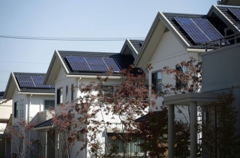 Nhật Bản: Từ 2025, nhà xây mới tại Tokyo phải lắp tấm pin năng lượng mặt trời