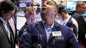 Thị trường chứng khoán thế giới ngày 19/12: Hợp đồng tương lai Dow Jones nhích nhẹ khởi đầu tuần mới