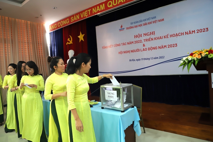 Trường Đại học Dầu khí Việt Nam đã đạt được những thành tích vô cùng ấn tượng