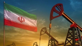 Iran tăng sản lượng khai thác dầu thô lên 3 triệu thùng/ngày