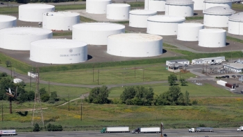 Tồn kho dầu thô của Mỹ tăng hơn 700.000 thùng