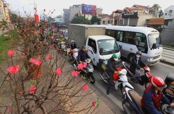 Hà Nội yêu cầu đảm bảo thuận lợi giao thông dịp Tết Quý Mão