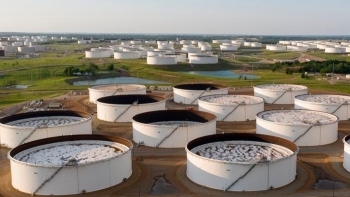 Tồn kho dầu thô của Mỹ tăng 1,7 triệu thùng trong tuần trước