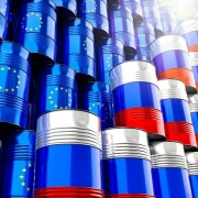 EU trừng phạt Nga: Hậu quả sẽ đến từ cấm các sản phẩm dầu mỏ hay áp giá trần?