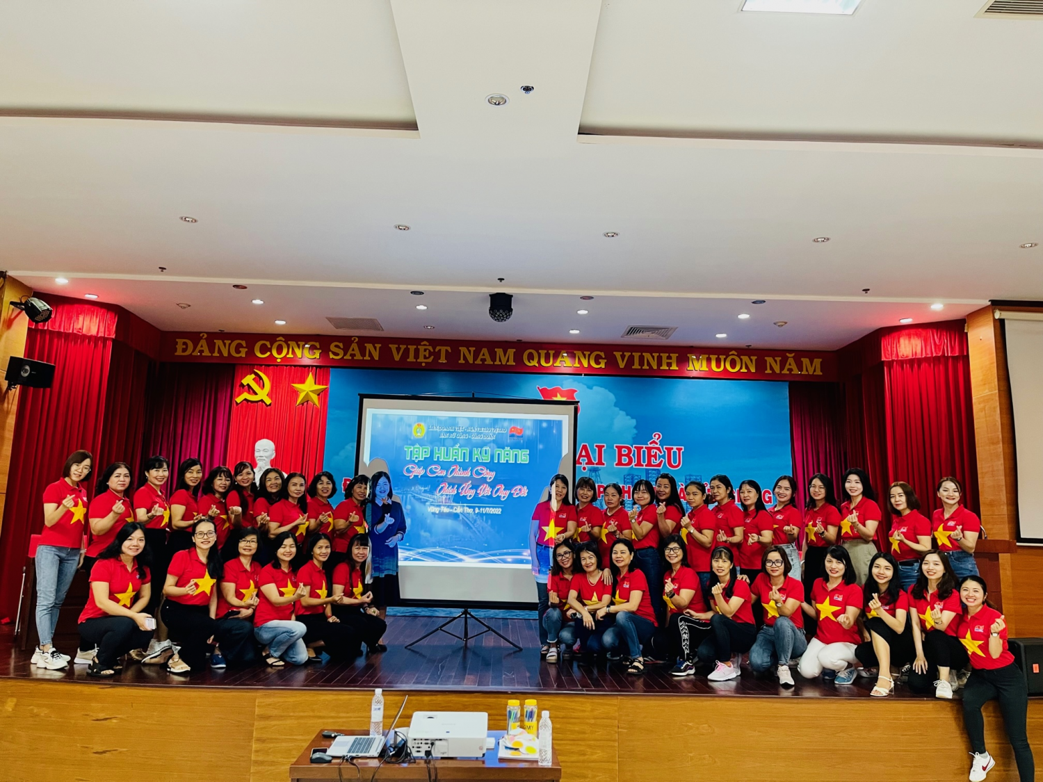 Ban nữ công lá cờ đầu trong phong trào nữ công CNVC - LĐ công đoàn Dầu khí Việt Nam