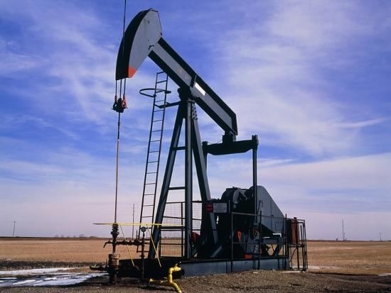 Giá dầu của Azerbaijan tăng giảm thất thường