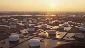 Tồn kho dầu thô của Mỹ tăng 8,4 triệu thùng trong tuần trước