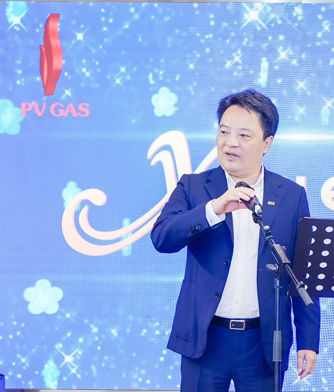 đồng chí Hoàng Văn Quang –Phó Bí thư Đảng ủy, Thành viên HĐQT, Tổng giám đốc PV GAS