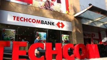 Năm 2022: Techcombank giữ vững hệ số an toàn vốn ở mức cao 15,2%, thu hút thêm 1,2 triệu khách hàng mới