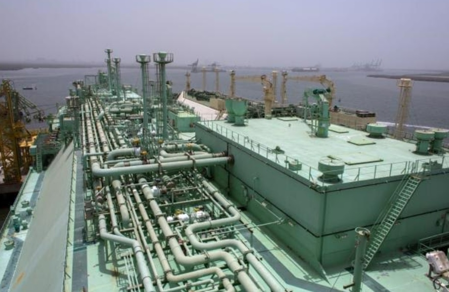 Bangladesh mua LNG lần đầu tiên sau 8 tháng khi giá giảm