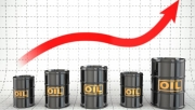Giá dầu tăng sau quyết định giữ nguyên mức cắt giảm sản lượng của OPEC+