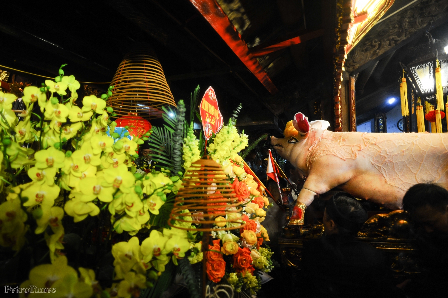 Đặc sắc lễ hội rước 17 “ông lợn” tại làng La Phù