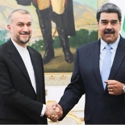 Venezuela và Iran đoàn kết trước sức ép “ngoại bang”