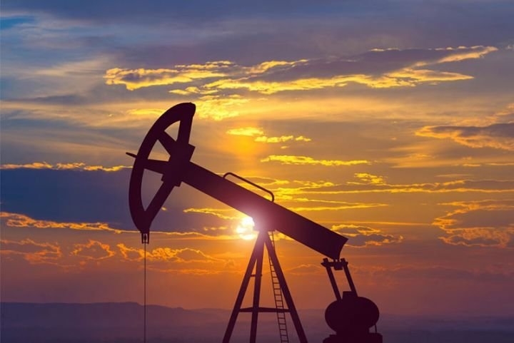 Giá dầu của Azerbaijan đồng loạt giảm sâu