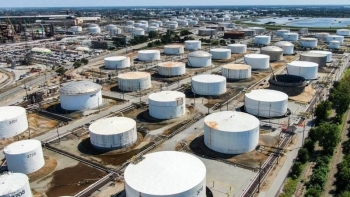 EIA: Dự trữ dầu thô của Mỹ tăng 7,6 triệu thùng