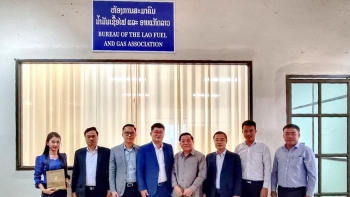 PV GAS làm việc tại Lào và gặp gỡ các công ty kinh doanh LPG tại thị trường Lào