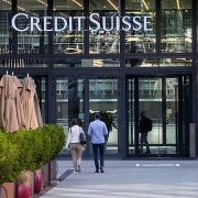 Thấy gì từ thương vụ "thổi bay" 17 tỷ USD trái phiếu Credit Suisse?
