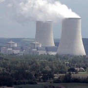Quốc hội Pháp thông qua dự luật phục hồi điện hạt nhân
