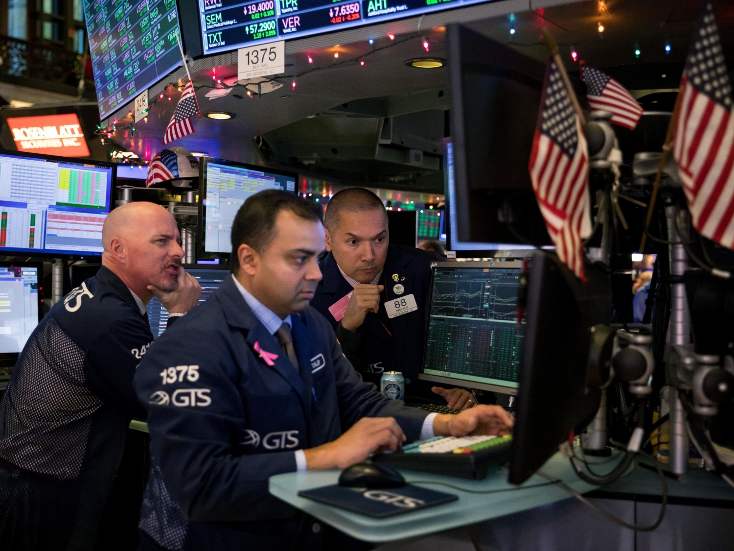 Thị trường chứng khoán thế giới ngày 10/4: Hợp đồng tương lai của Mỹ tăng điểm trước thềm công bố dữ liệu lạm phát