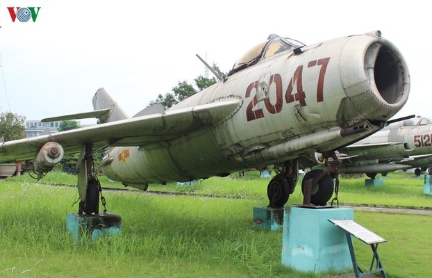 Kỳ 1: Trận không chiến nảy lửa giữa phi công Nguyễn Văn Bảy và không quân Mỹ