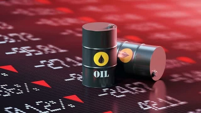 Giá xăng dầu hôm nay 7/11: Giá dầu thô giảm mạnh