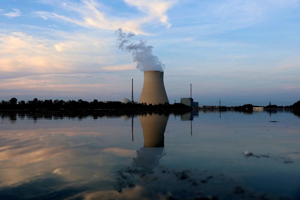 Đức: Rò rỉ tại nhà máy điện hạt nhân Isar 2