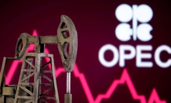 OPEC+ đồng ý cắt giảm mạnh sản lượng dầu mỏ bất chấp sức ép từ Mỹ
