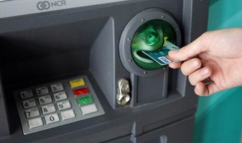 Tin tức kinh tế ngày 6/1: Lần đầu tiên giao dịch rút tiền qua ATM giảm