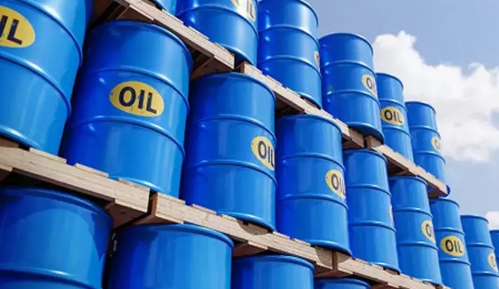 Các nhà kinh doanh sẽ cắt giảm lượng mua dầu của Nga từ ngày 15/5