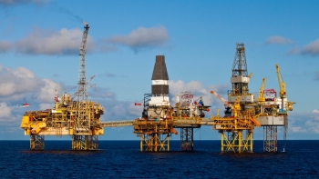 Anh yêu cầu ngành dầu khí Biển Bắc đề ra kế hoạch tái đầu tư lợi nhuận