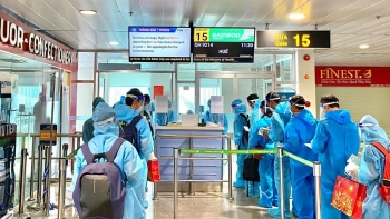 Bamboo Airways tiếp tục khai thác chuyến bay khứ hồi đặc biệt đưa y bác sĩ từ Huế vào miền Nam chống dịch