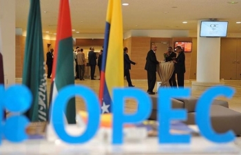 Đằng sau căng thẳng giữa UAE và Arab Saudi trong liên minh OPEC+