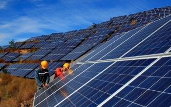Đề xuất tiếp tục triển khai 2.300 MW điện mặt trời