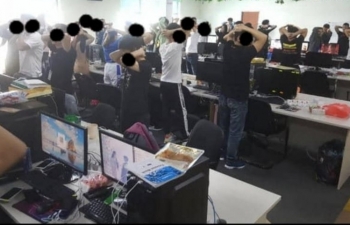 Tin tức thế giới 21/11: Malaysia bắt gần 1.000 người Trung Quốc lừa đảo trực tuyến