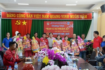 Tuổi trẻ PTSC Quảng Ngãi tổ chức thành công chương trình “Bao lì xì nhân ái” lần thứ 11