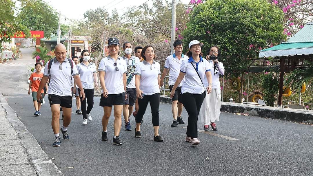 KĐN phát động chương trình đi bộ rèn luyện sức khỏe và gắn kết gia đình “FAMILY FUN RUN 2021”