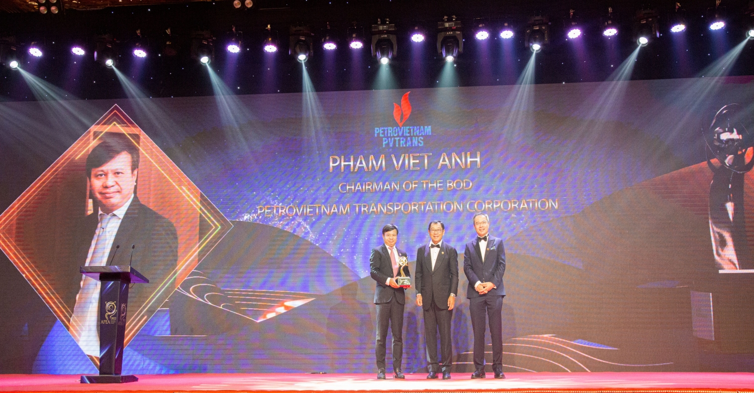 ông Phạm Việt Anh, Chủ tịch HĐQT Tổng công ty cũng được trao giải thưởng “Doanh nhân xuất sắc Châu Á” 