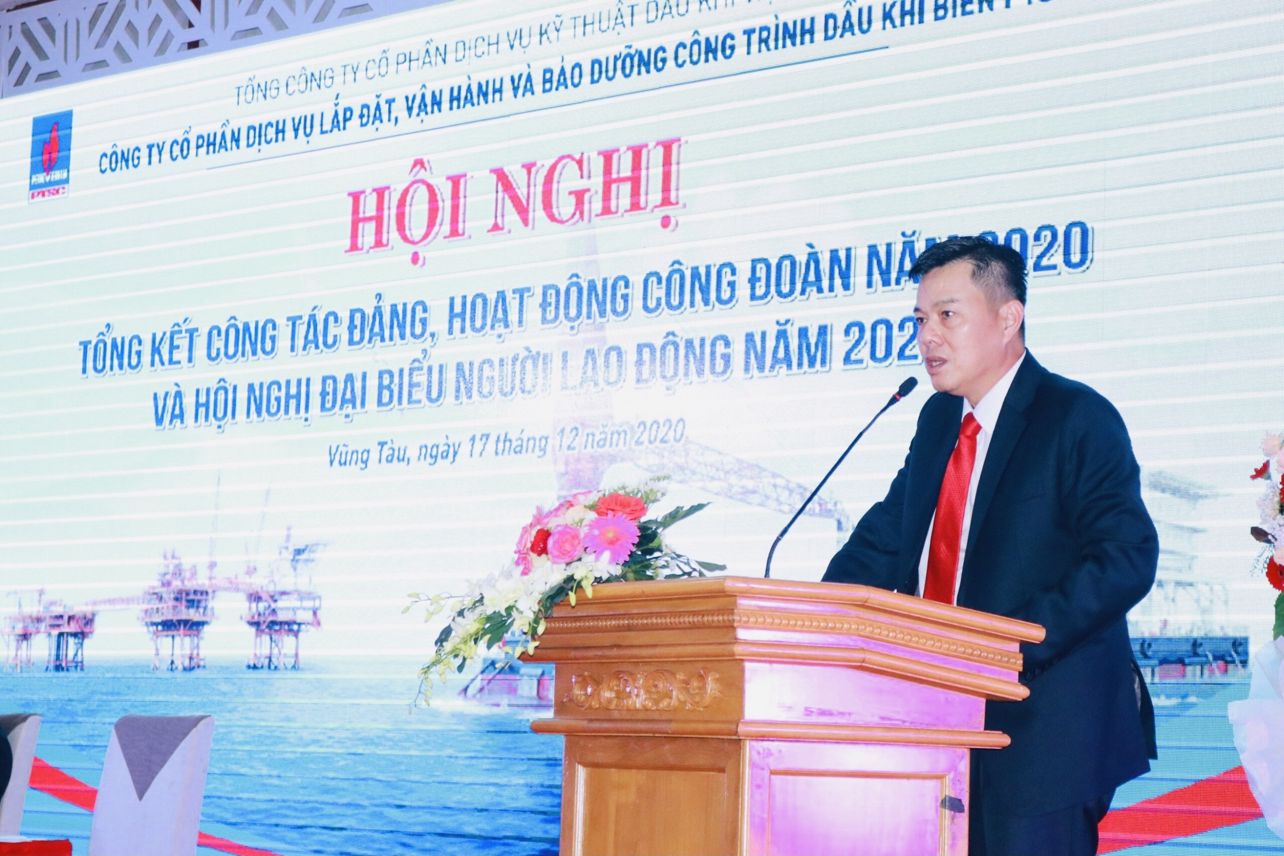 Ông Dương Hùng Văn – Giám đốc Công ty POS phát biểu tại Hội nghị